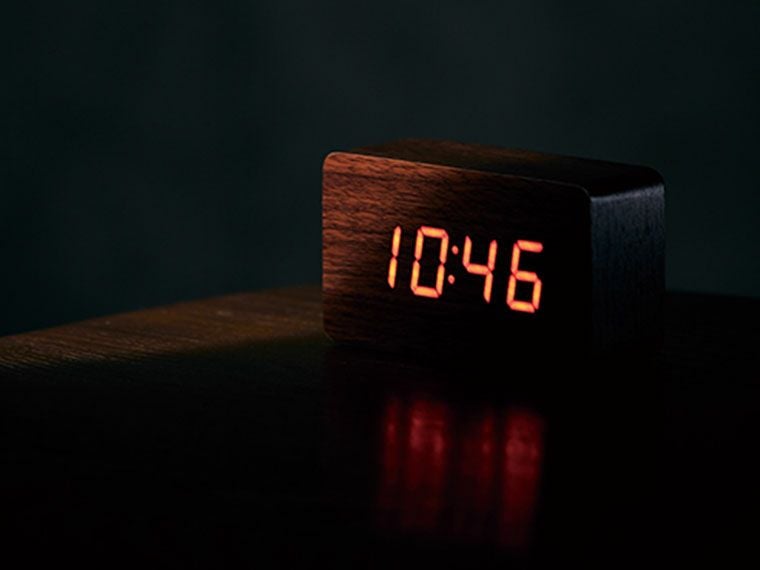 ウッド調LEDクロックの点灯表示