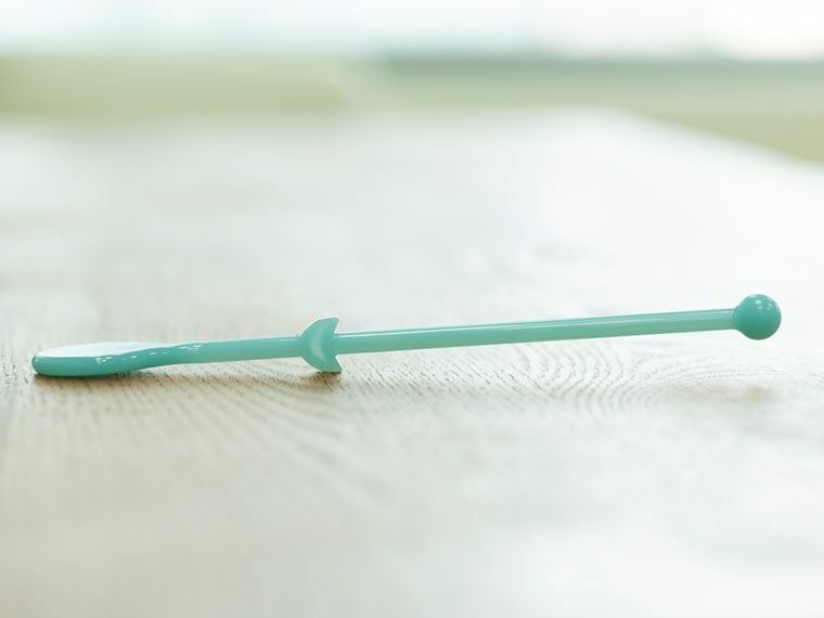 スタンディングマドラー リノンテーブルに置いても先が浮きます