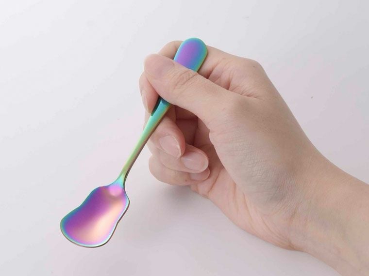 オーロラ感じて デザートスプーンペアセットの手持ち画像