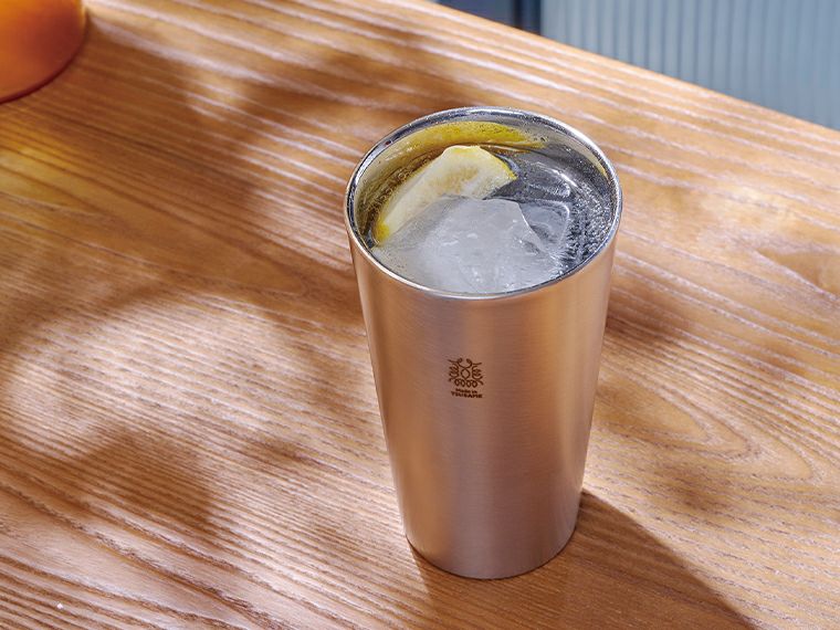 ステンレス二重構造タンブラー 300cc 1pc サテン仕上げ使用イメージ