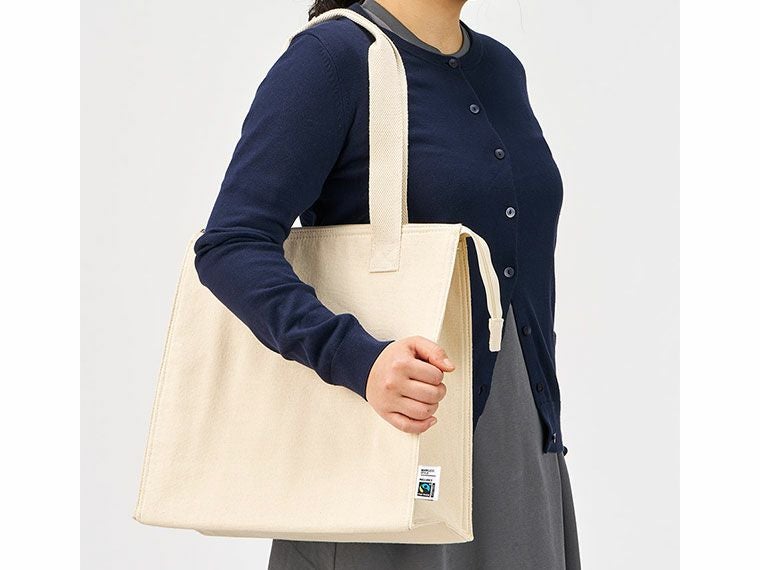 肩掛けの時のサイズ感