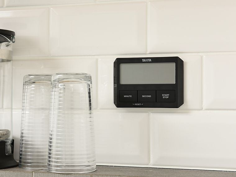 タニタ　ガラスに付くタイマー　TD-409使用イメージ