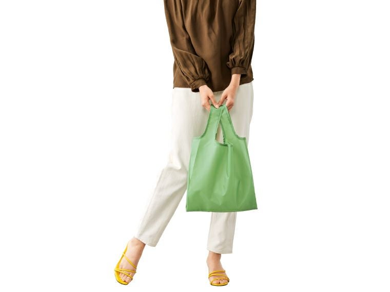 リル　再生PETショッピングバッグの使用イメージ