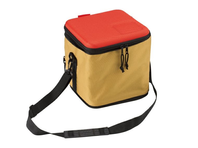 キャンプス ハードシェル収納保冷温バッグのショルダーは長さ調節ができます。