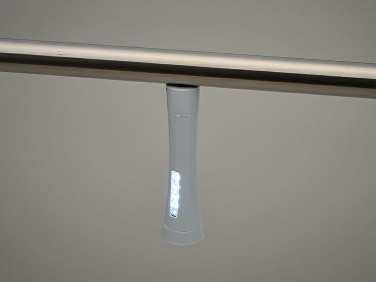 マグネット付き２WAYライトにはマグネットがあります。