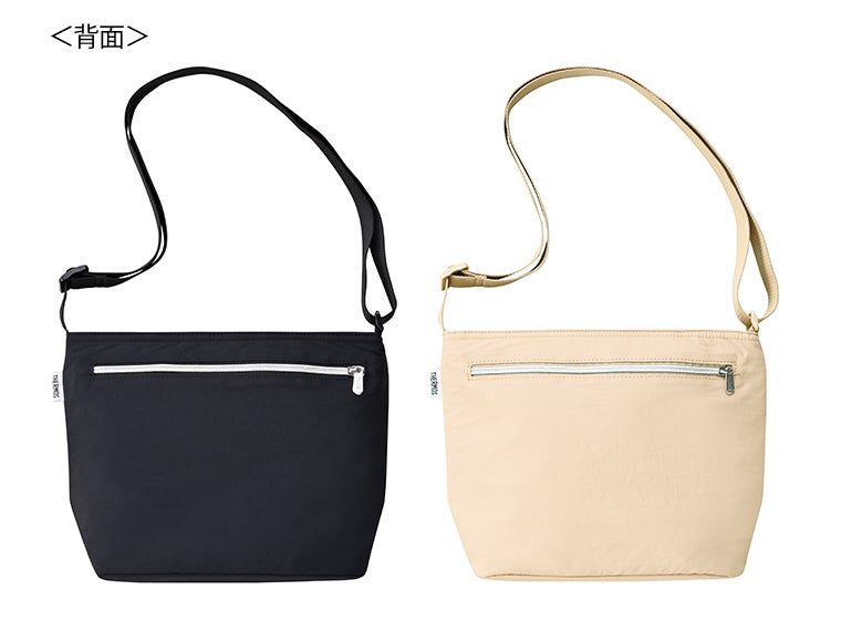 サーモス(THERMOS)品番保冷ショルダーバッグの背面にはファスナーポケットがあります。