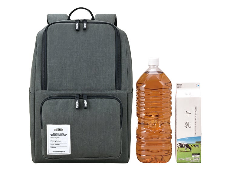サーモス(THERMOS)RFP-016保冷バックパックは1Lの牛乳パック9本と2Lのペットボトル3本が入れられるサイズ感です。