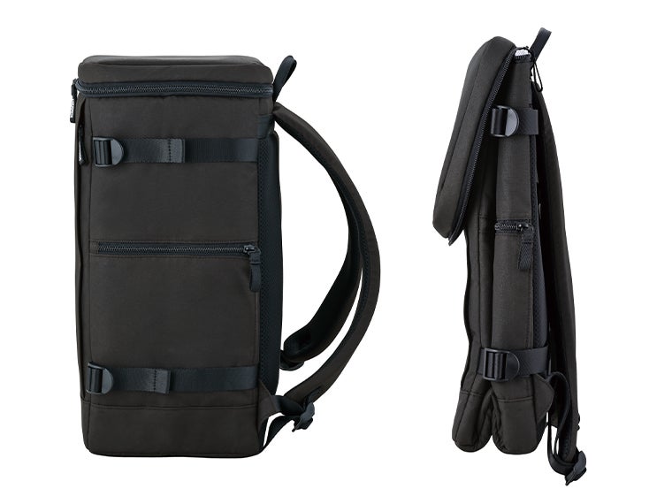 サーモス(THERMOS)RFP-025保冷バックパックは薄くたためて収納しやすいです。