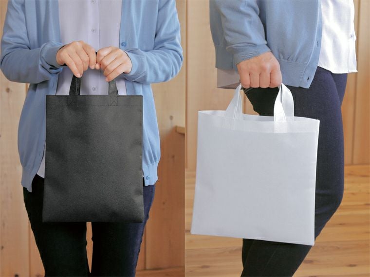 不織布A4エコバッグの使用イメージ