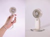 ハンディファン（乾電池式）の使用イメージ