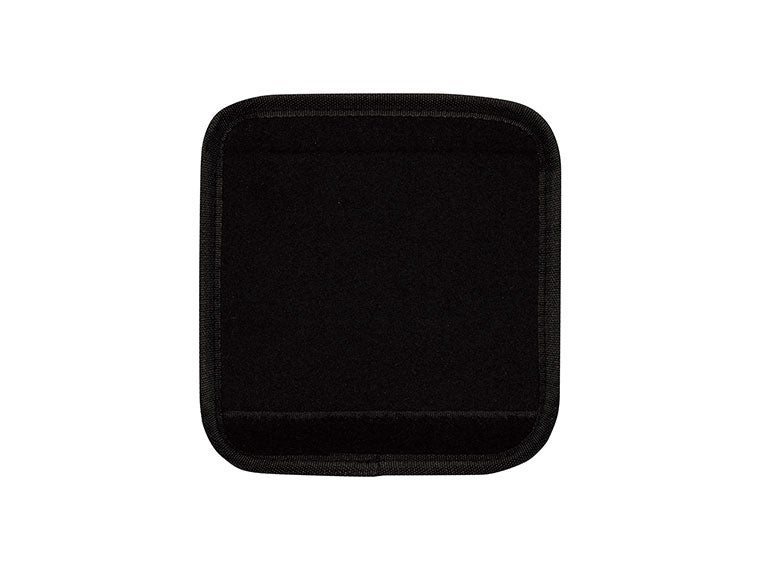 グリップカバーは面テープで留められます