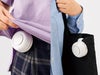 360度回転クリップファンは洋服やバッグに取り付けられます。