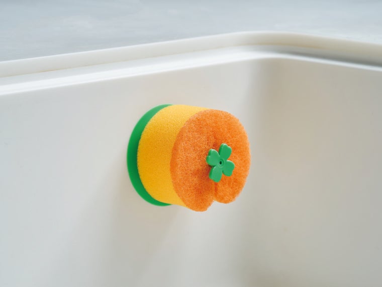 ピタころ　吸盤付スポンジ4個セットの使用イメージ