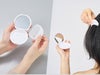 コーム付コンパクトミラー　ラウンドの使用イメージ画像。